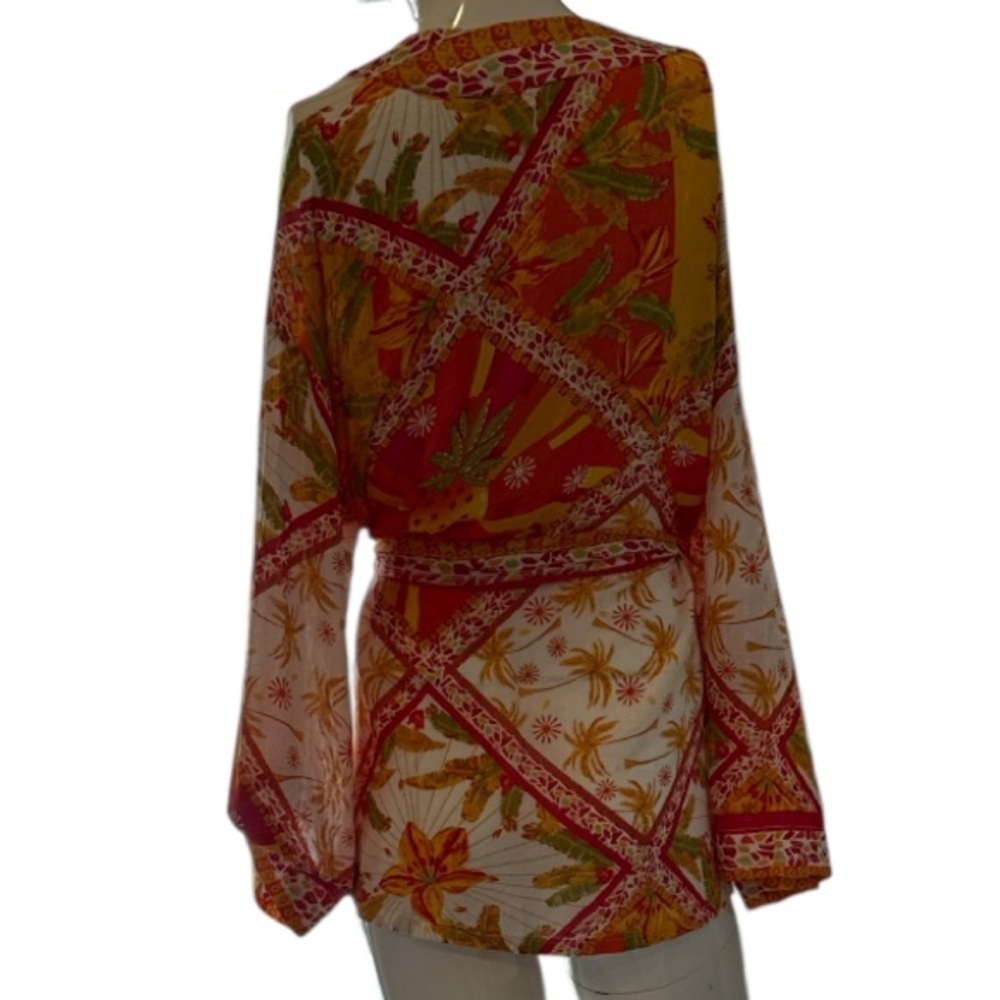 Haute Hippie White Multi Tropical Pineapple Belted Kimono Jacket Size Medium NWT - Picture 13 of 14